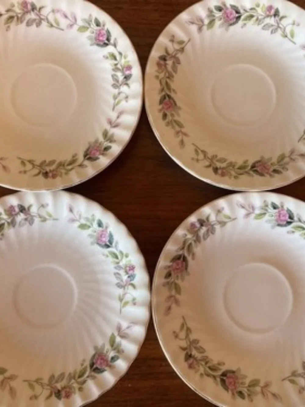 4 VINTAGE CREATIVE FINE CHINA #2345 JAPAN Tea Cups And Saucers Plate Pink Floral
